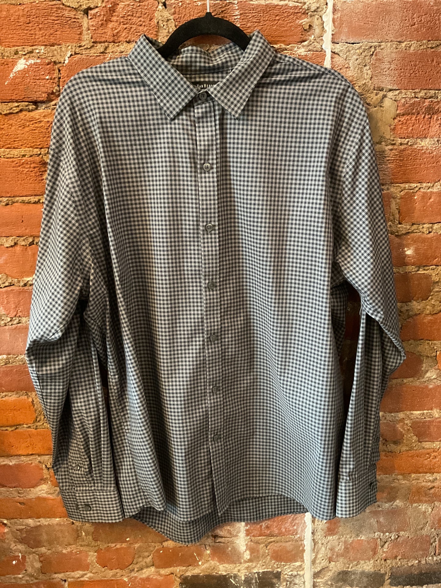 VanHuesen Black Button Up