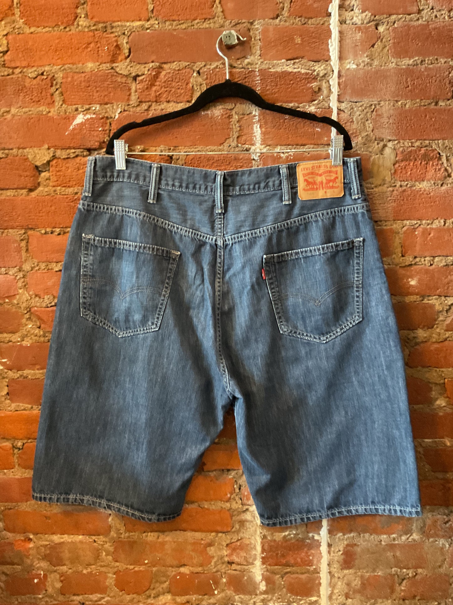 Levi Denim Shorts 40