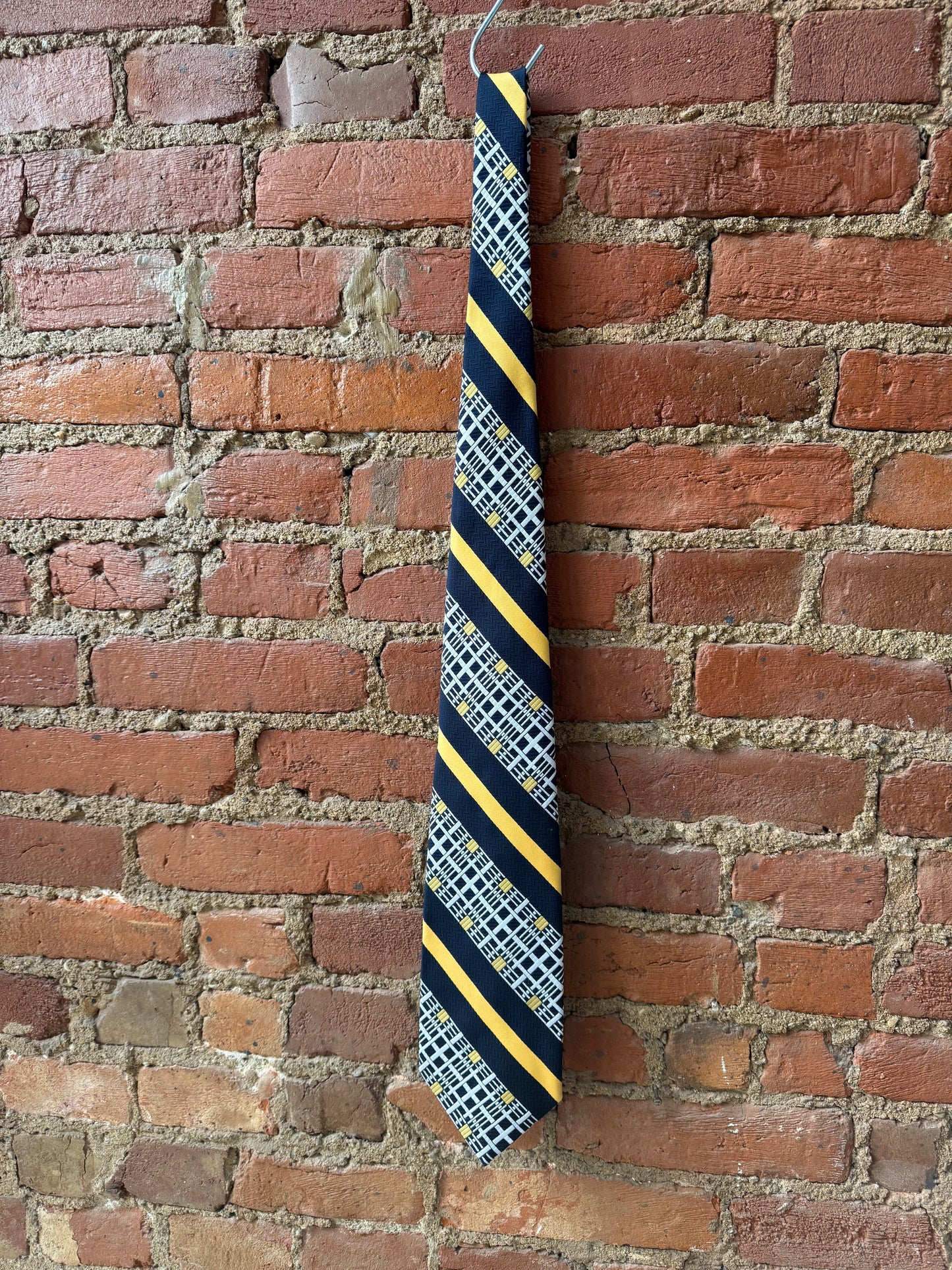 Yellow & Navy Tie