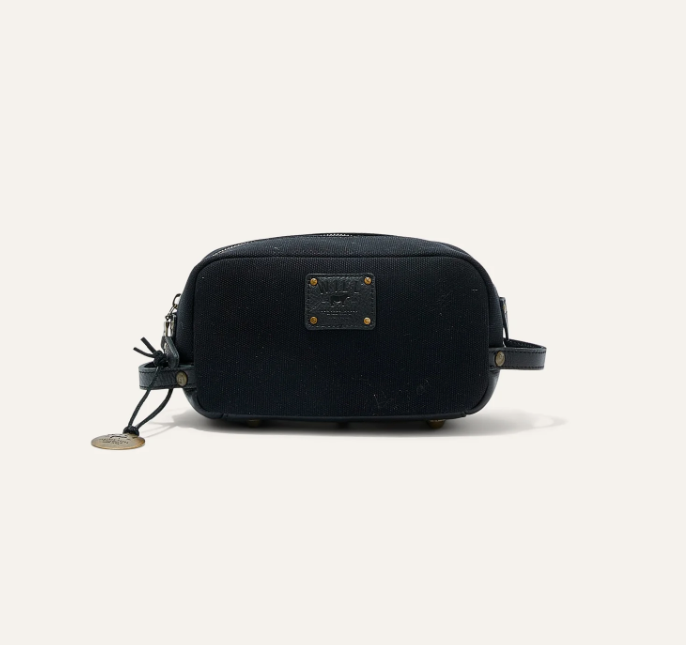 Paxton'sGrady Travel KitGiftGift