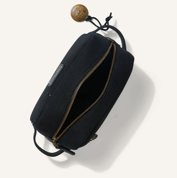 Paxton'sGrady Travel KitGiftGift