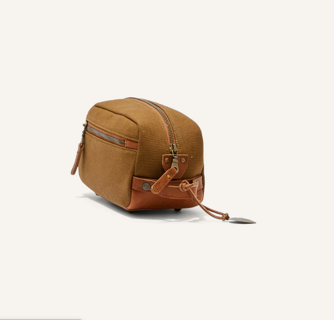 Paxton'sGrady Travel KitGiftGift
