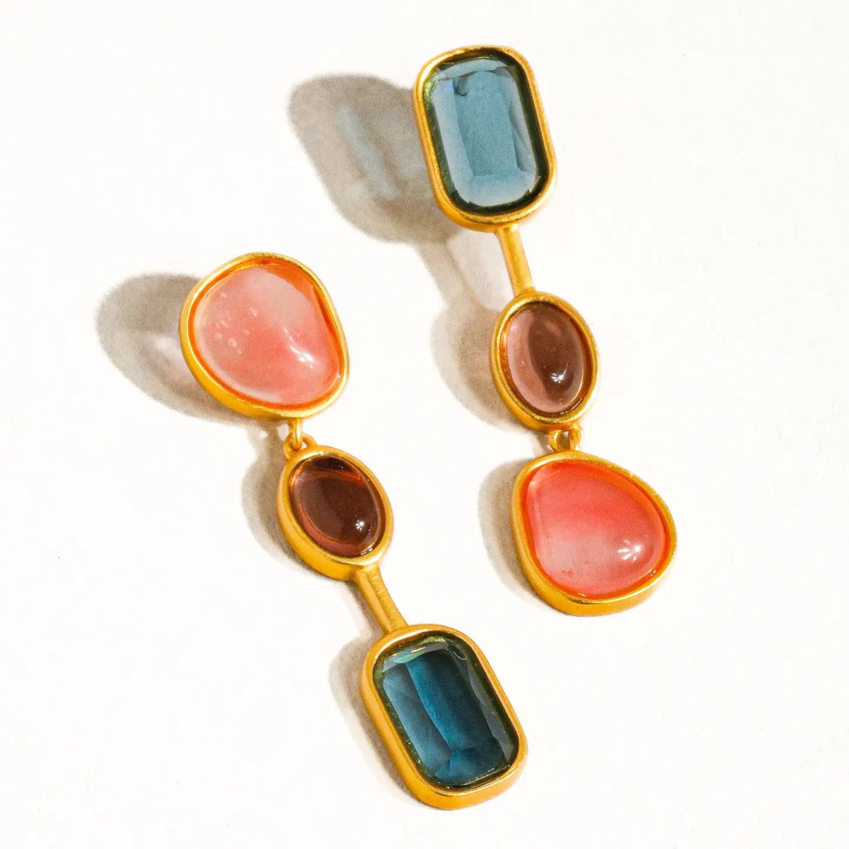 Delia 18K Gold Vintage Mismatch Drop Earring