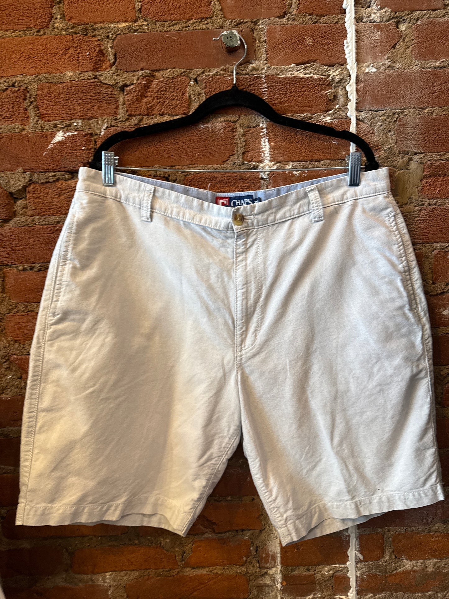 Chaps Khaki Cotton Shorts 38