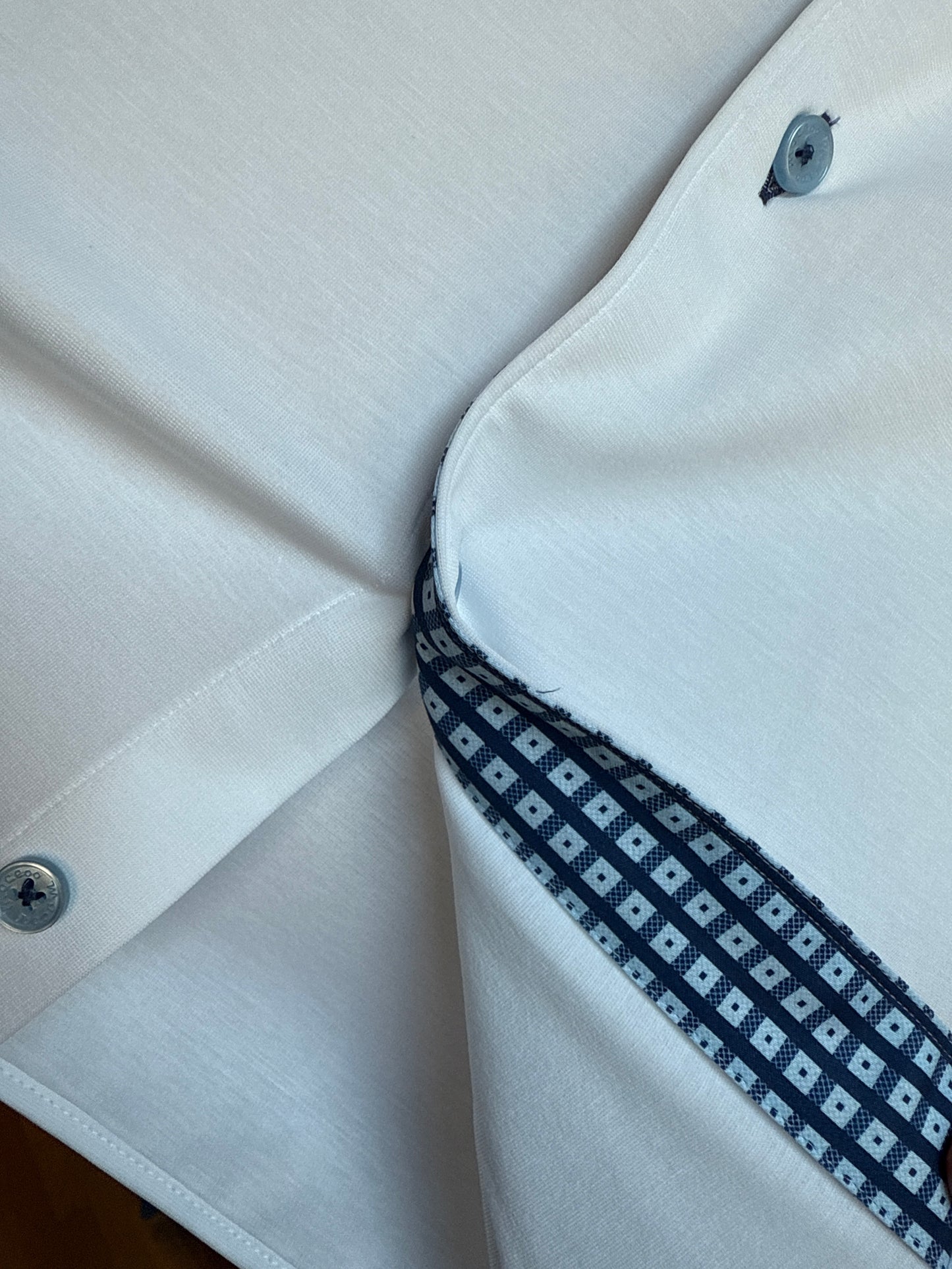 Kentucky Cats Einstein Stretch Button-Up