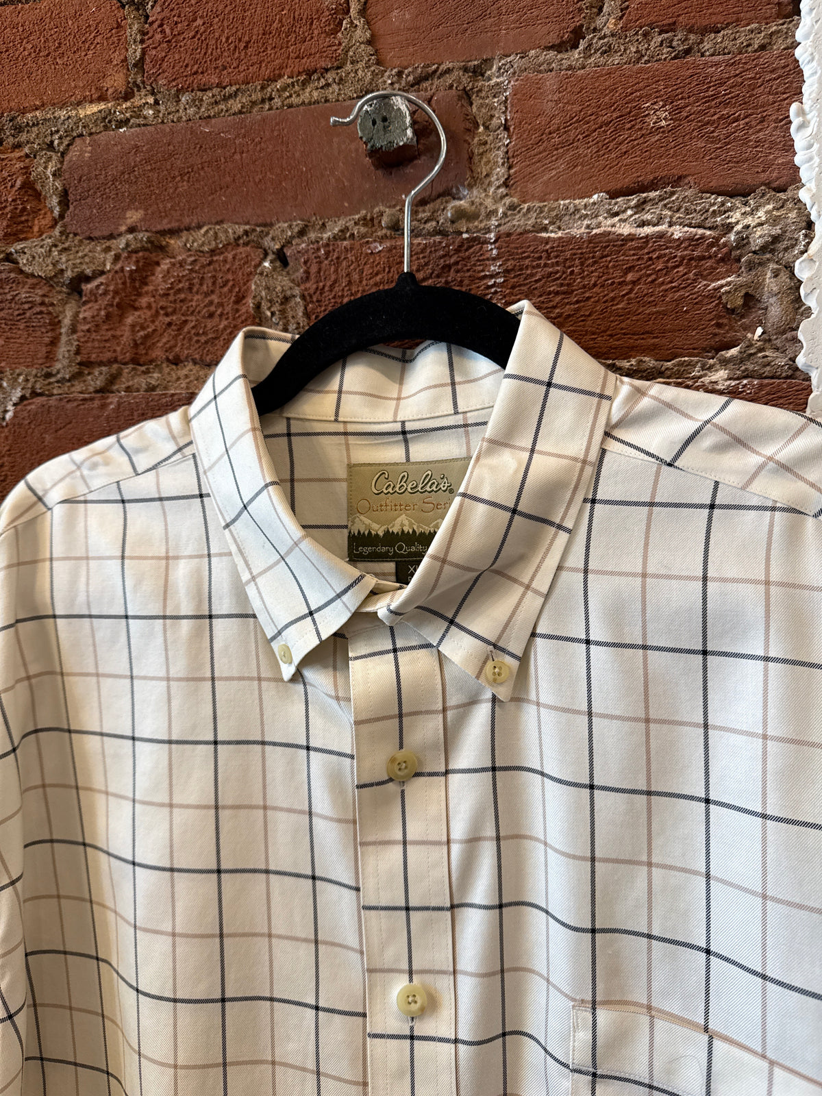 Creme Tan & Black Button Up