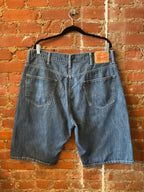 Levi Denim Shorts 40