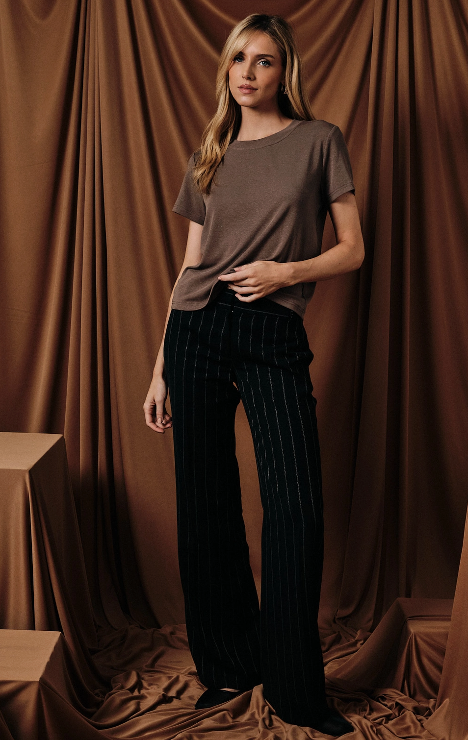 Round Neck Short Sleeve Jersey Essential Tee